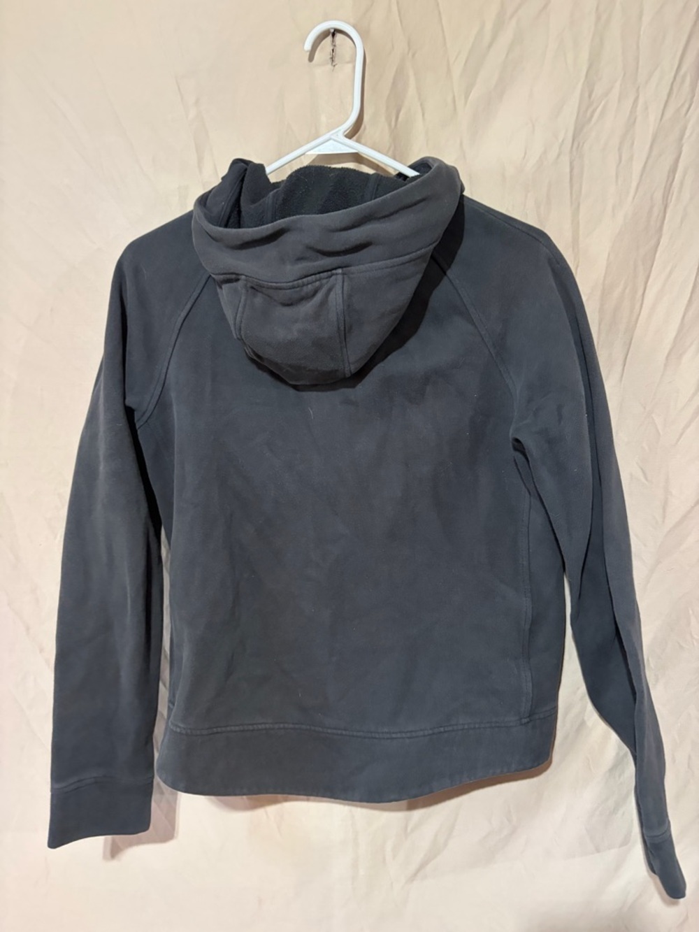 Lululemon jacket - Picture 2 of 4
